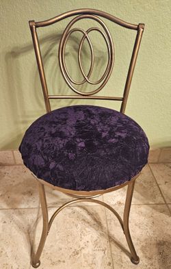 Hillsdale Furniture Vanity Stool Chair Purple Crushed Velvet Seat