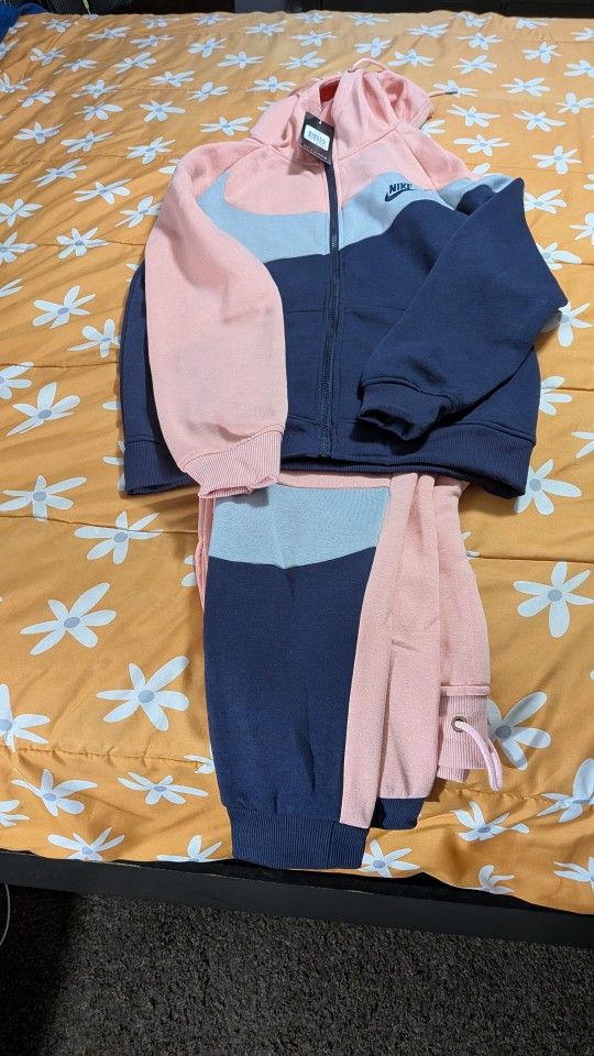 Nike Jogger Suit 