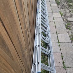 Werner aluminum ladder 24ft 250lbs