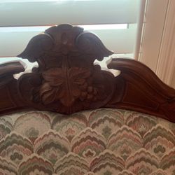 1800’s Antique Sofa Asking 200” Will Take Reasonable Offers