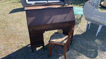 Desk