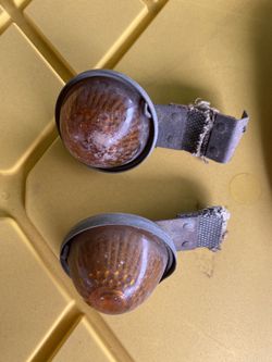 Vintage Amber Beehive Trailer Light