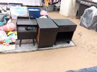 3 nights stand like New . Smaller one has a power outlet and USB plug on top , plus it has blue led light in middle section ...
