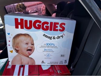 Huggies pampers size 5