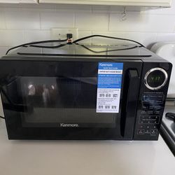 Kenmore Microwave - Only 3 Months Old