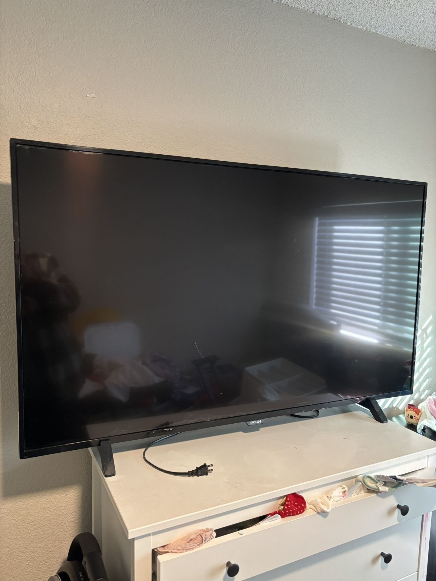 “55 Phillips Smart TV 