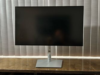 Dell UltraSharp U2723QE 27” 4K Monitor