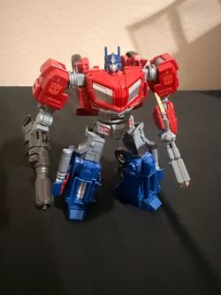 Transformers Studio Series Gamer Edition Optimus Prime $50