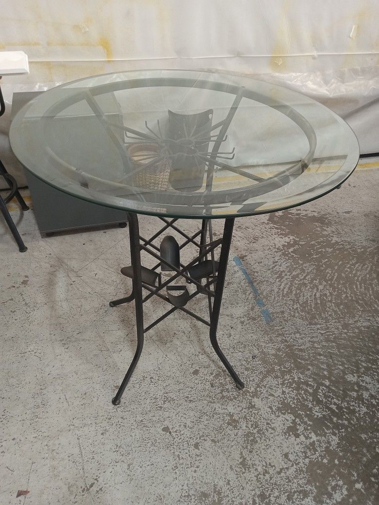 Wine/bar Table With Chairs