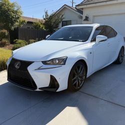 2018 Lexus IS 300