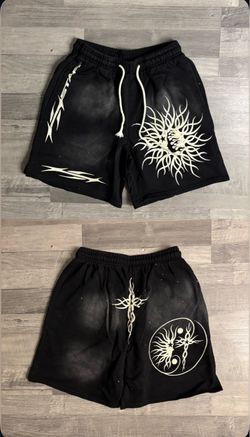 Black Graphic Shorts with Sun and Yin Yang Print SIZE LARGE