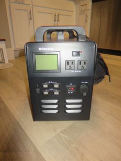 Solar Power Generator and Panels - 4 Patriots Power Station 1800