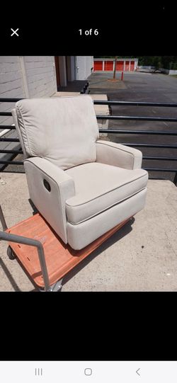 Brand new Salma baby Rocking chair recliner