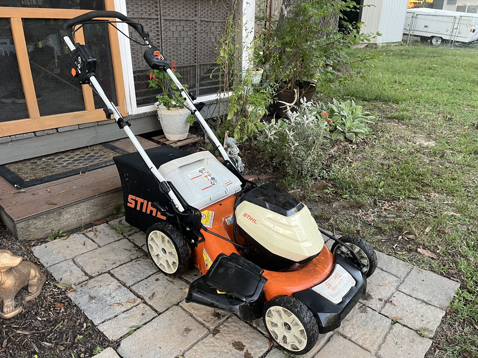 Stihl RMA 510 Push Mower