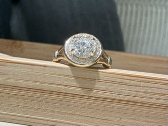 IGI Certified 14K Gold 1.55ct  Halo Brilliant Round Lab Grown Diamond Ring 6