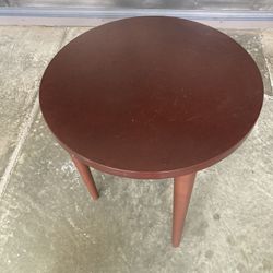 Heavy Duty Round Side Table 