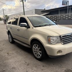 2007 CHRYSLER ASPEN  LIMITED 