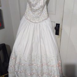 Vestido De Novia O Quinceañera Color Blanco Con Detalles En Rosa Pálido Talla Grande