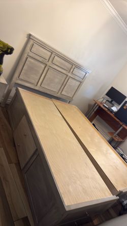 Captains Bed (storage platform bed)