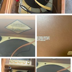 Magnavox Record Player (Vintage)