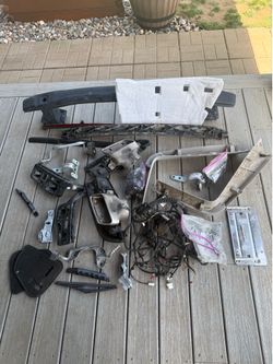 2015 Mercedes GLK 350 rear reinforcement and other miscellaneous parts