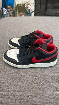 Boys kids Jordan Nike shoes