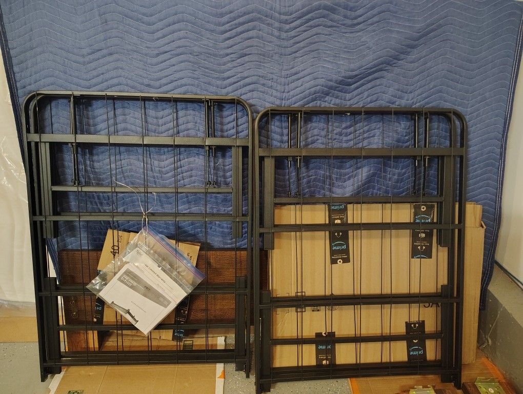 Coaster Fine Furniture Mattress And Bed Frame