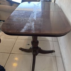 Dining Room Table 