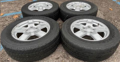 17” JEEP WRANGLER GRAND CHEROKEE COMMANDER PACKAGE WE FINANCE RIMS WHEELS TIRES SET