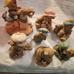 Collection Of Cherished Teddies 