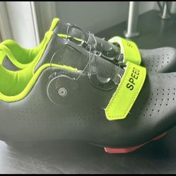 Women’s Cycling Shoes