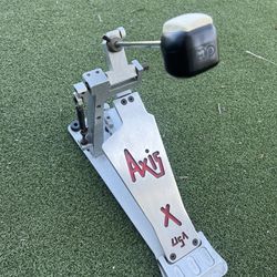 Bass Drum Pedal Axis 