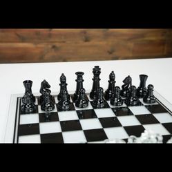 Glass Chess Set 13”