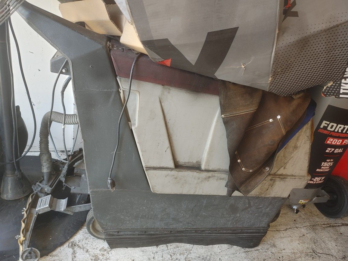 Zamboni/floor Scrubber