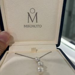 Mikimoto Pearl Diamond Pendant Necklace 