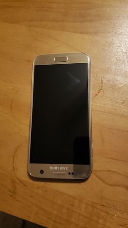 NICE SAMSUNG S-7 cell phone