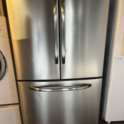 Stainless steel French door fridge accident condition GE