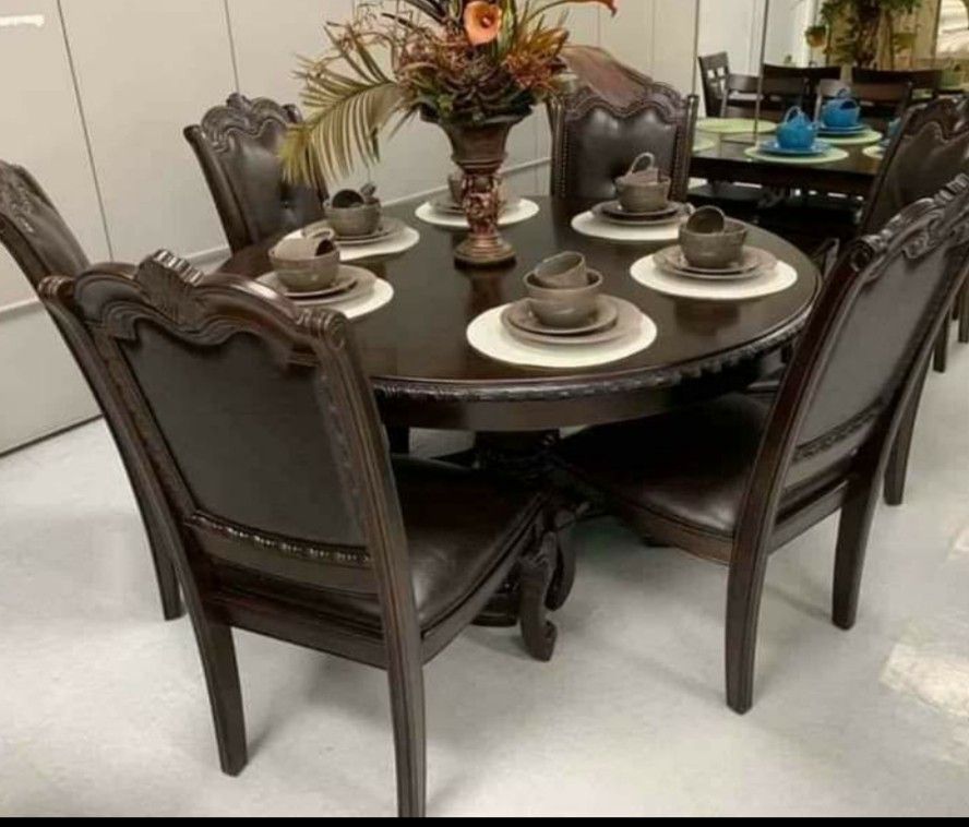 Kiera Brown Formal Round Dining Set for Sale in San Antonio, TX OfferUp