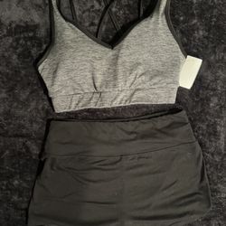 Sports Bra Size Small Shorts Small Black 