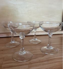 Champagne Toast Glasses- set of 4 - small