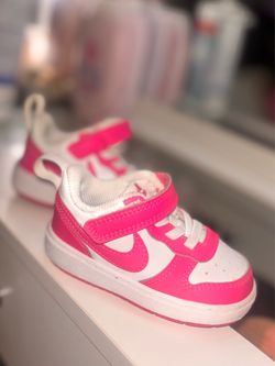 Toddler/baby Nike shoes