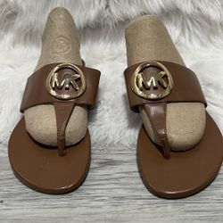 Michael Kors Raquel Women’s Brown  Leather Logo Flip Flop Thong 6 M