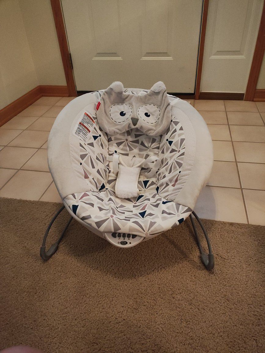 Baby Cradle With Sounds And Vibration 