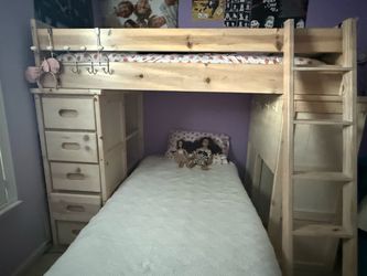 Loft bed -two twin beds