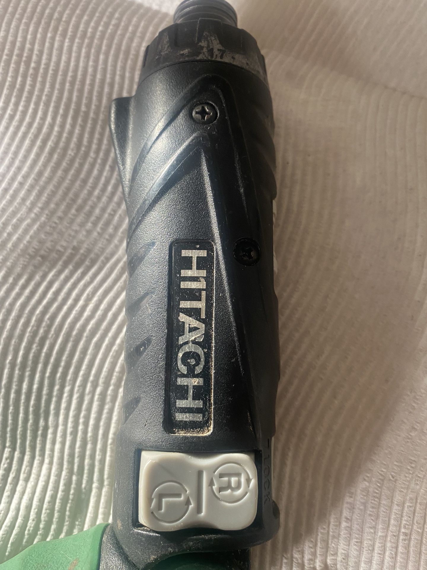 Hitachi Screwdriver