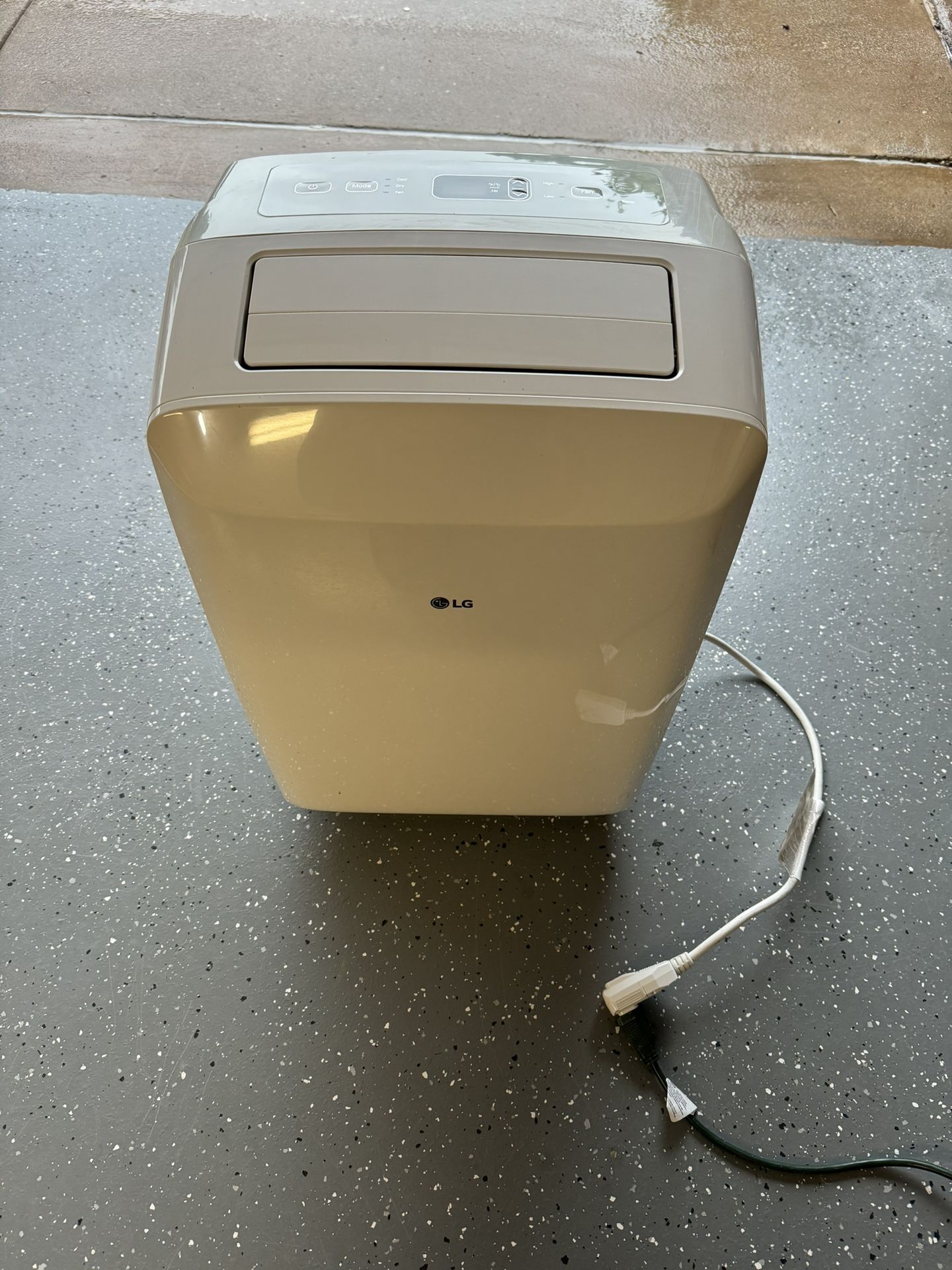 LG Portable Air Conditioner On Wheels