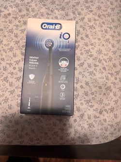 Oral - B  iO serie 2