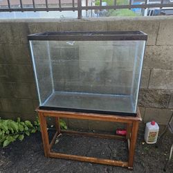30 gallons sish tank & stand