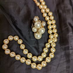 Pearls/Costume Jewelry 