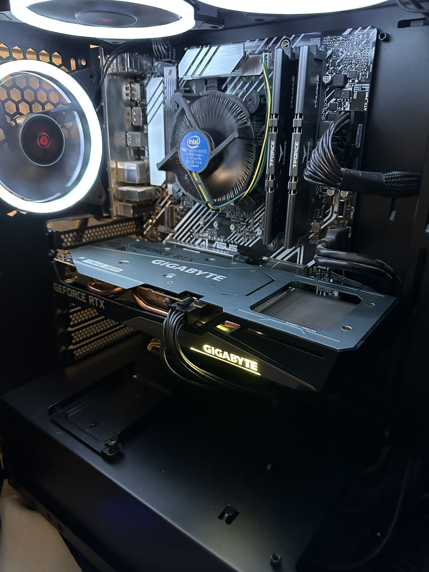GIGABYTE RTX 3050